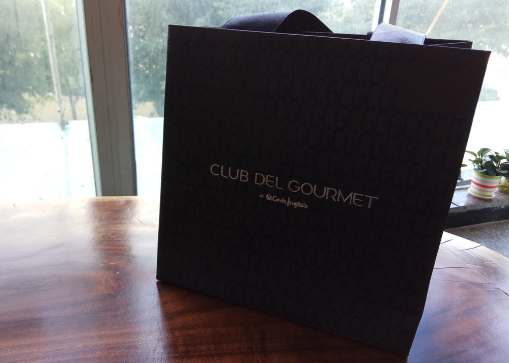 custom cardboard paper gift bags logo printing hard paper bag with