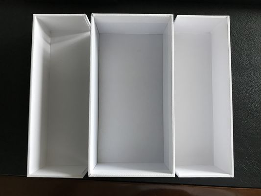 Hardcover Hard Gift Boxes CMYK White Paper Packing 1C 4C Matte Lamination